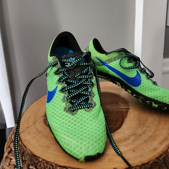 NEW Nike Rival XC sneakers - Picture 2 of 8